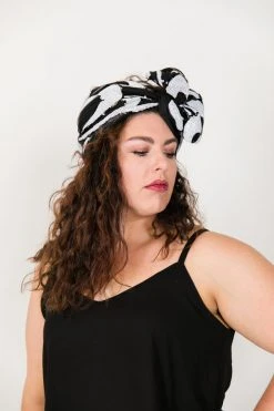 Fringe Co Black And White Sequin Party Wrap