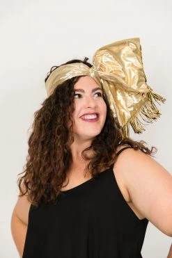 Fringe Co Gold With Black And Gold Fringe Party Wrap Party Wraps