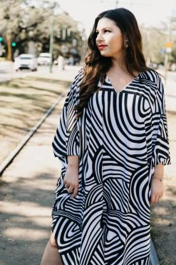 Fringe Co Caftan Club Collection Black And White Pattern Long Caftan
