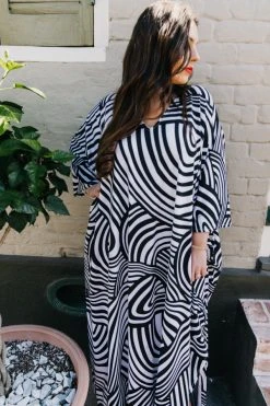 Fringe Co Caftan Club Collection Black And White Pattern Long Caftan