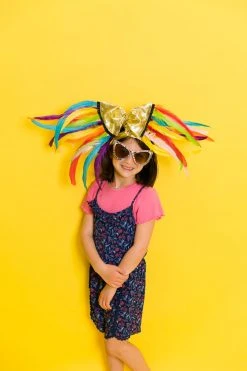 Fringe Co Party Wraps Mini Gold Metallic With Rainbow Feather Party Wrap