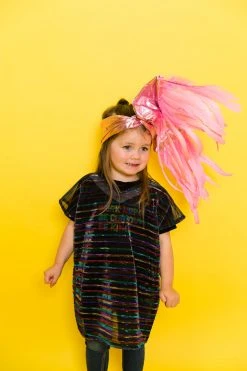 Fringe Co Mini Pink Metallic With Pink Feather Party Wrap Party Wraps