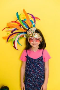 Fringe Co Mini Metallic Polka Dot With Rainbow Feather Party Wrap Party Wraps