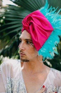 Fringe Co Pink Satin With Blue Feather Party Wrap Shop Spring Sparkles