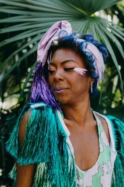 Fringe Co Party Wraps Lavender Metallic With Purple Tinsel Fringe Trim Party Wrap