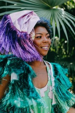 Fringe Co Party Wraps Lavender Metallic With Purple Tinsel Fringe Trim Party Wrap