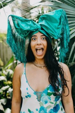 Fringe Co Party Wraps Teal Metallic With Teal Tinsel Fringe Party Wrap