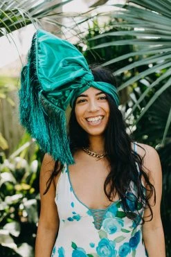 Fringe Co Party Wraps Teal Metallic With Teal Tinsel Fringe Party Wrap