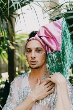 Fringe Co Party Wraps Pink Metallic With Teal Tinsel Trim Party Wrap