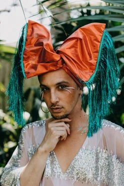 Fringe Co Party Wraps Red Metallic With Teal Tinsel Party Wrap