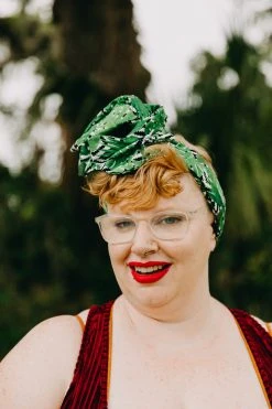 Fringe Co Green Plant Party Wrap