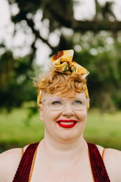 Fringe Co Mini Sunflower Party Wrap