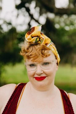 Fringe Co Mini Sunflower Party Wrap