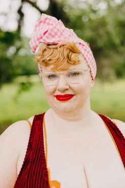 Fringe Co Party Wraps Light Pink Mini Gingham Party Wrap