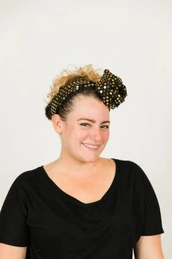 Fringe Co Party Wraps Gold Sequin Party Wrap