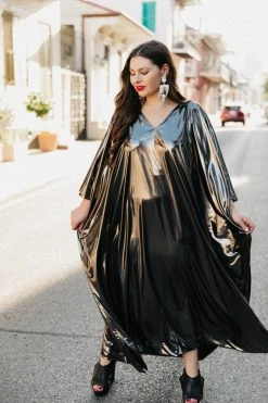 Fringe Co Silver Metallic Lame Long Caftan Caftan Club Collection 18 Fringe Co Silver Metallic Lame Long Caftan Caftan Club Collection