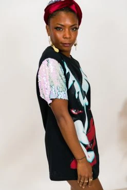 Fringe Co Kiss Iridescent Sequin Sleeve Party Tee Party Tees