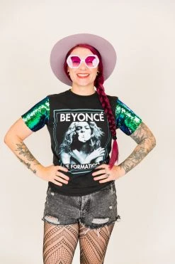 Fringe Co Beyonce Green Iridescent Sequin Sleeve Party Tee
