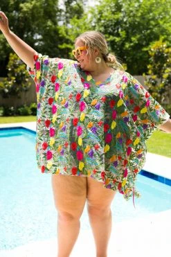 Fringe Co White Floral Embroidered Short Caftan