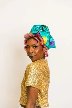 Fringe Co Green Satin Rainbow Polka Dot Party Wrap