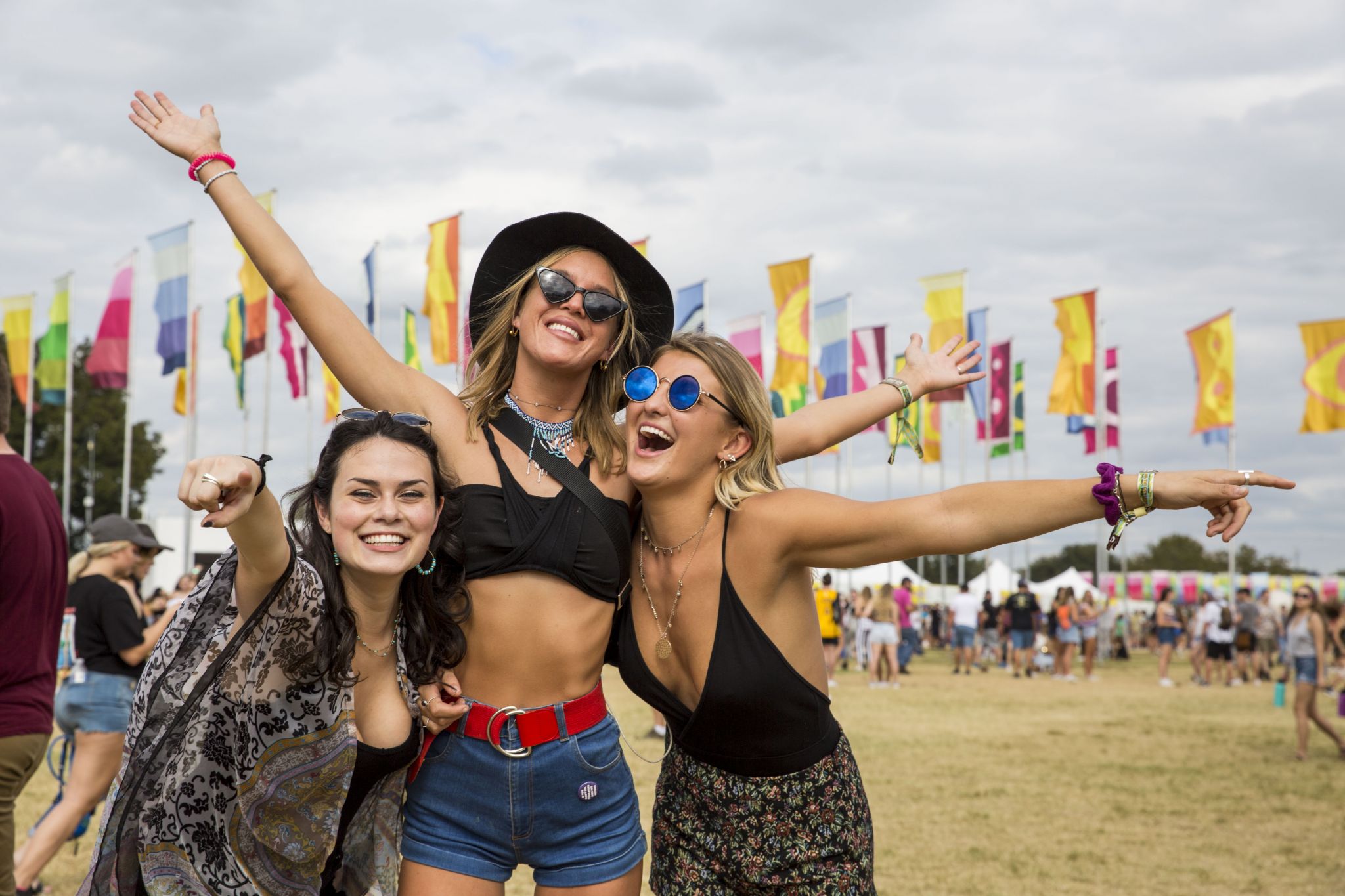 fringe co shop -fringe co shop rawImage